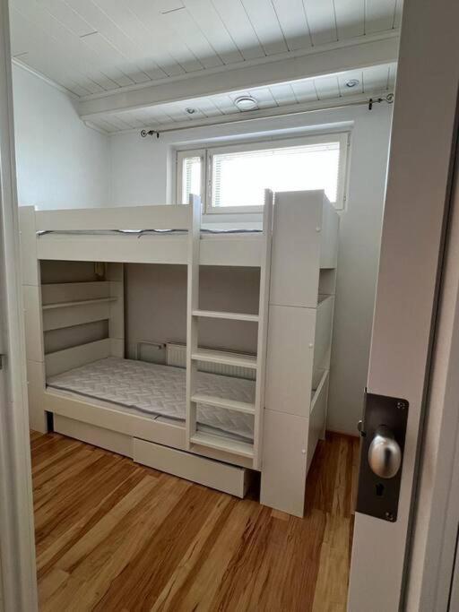 Spacious And Stylish Penthouse In Downtown Rovaniemi Exterior foto